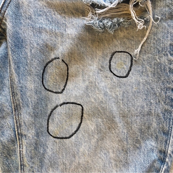 AE Distressed Mom Jean. - Picture 9 of 16